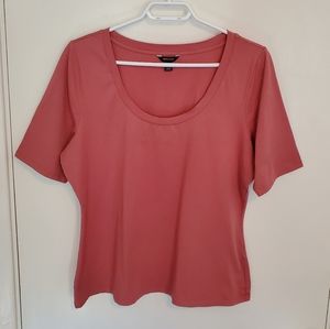 RW&CO Elbow Length Bodycon Tee - Size XL